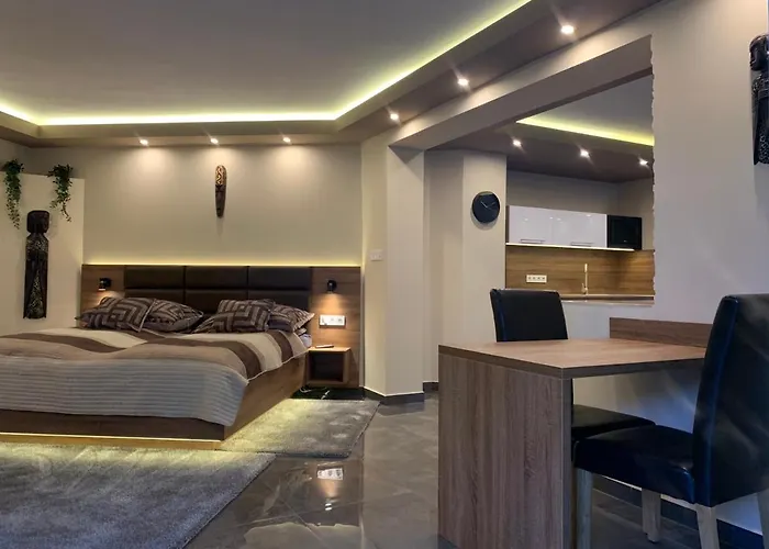The Jakuzzi Miskolctapolca 4* Мишкольц