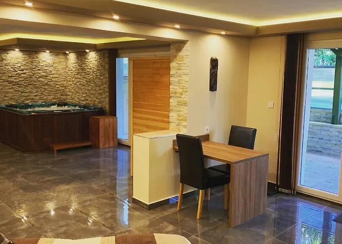 The Jakuzzi Miskolctapolca 4*